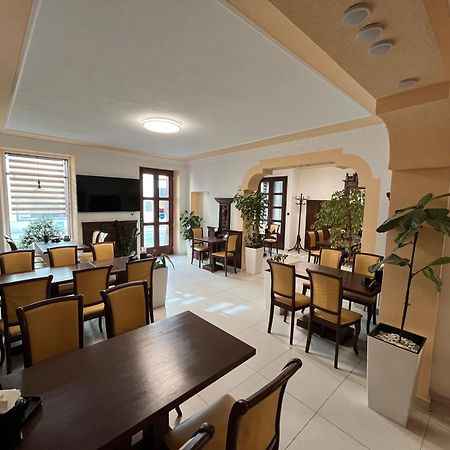 Vt6 House & Restaurant Bed & Breakfast Znojmo Luaran gambar