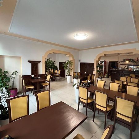 Vt6 House & Restaurant Bed & Breakfast Znojmo Luaran gambar