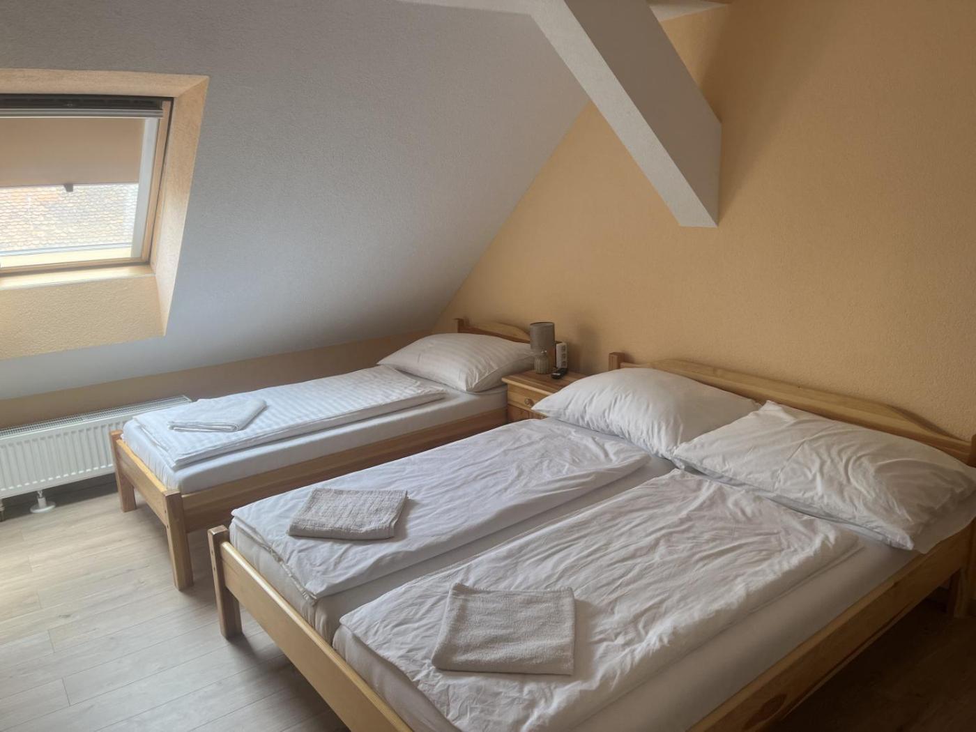 Vt6 House & Restaurant Bed & Breakfast Znojmo Luaran gambar