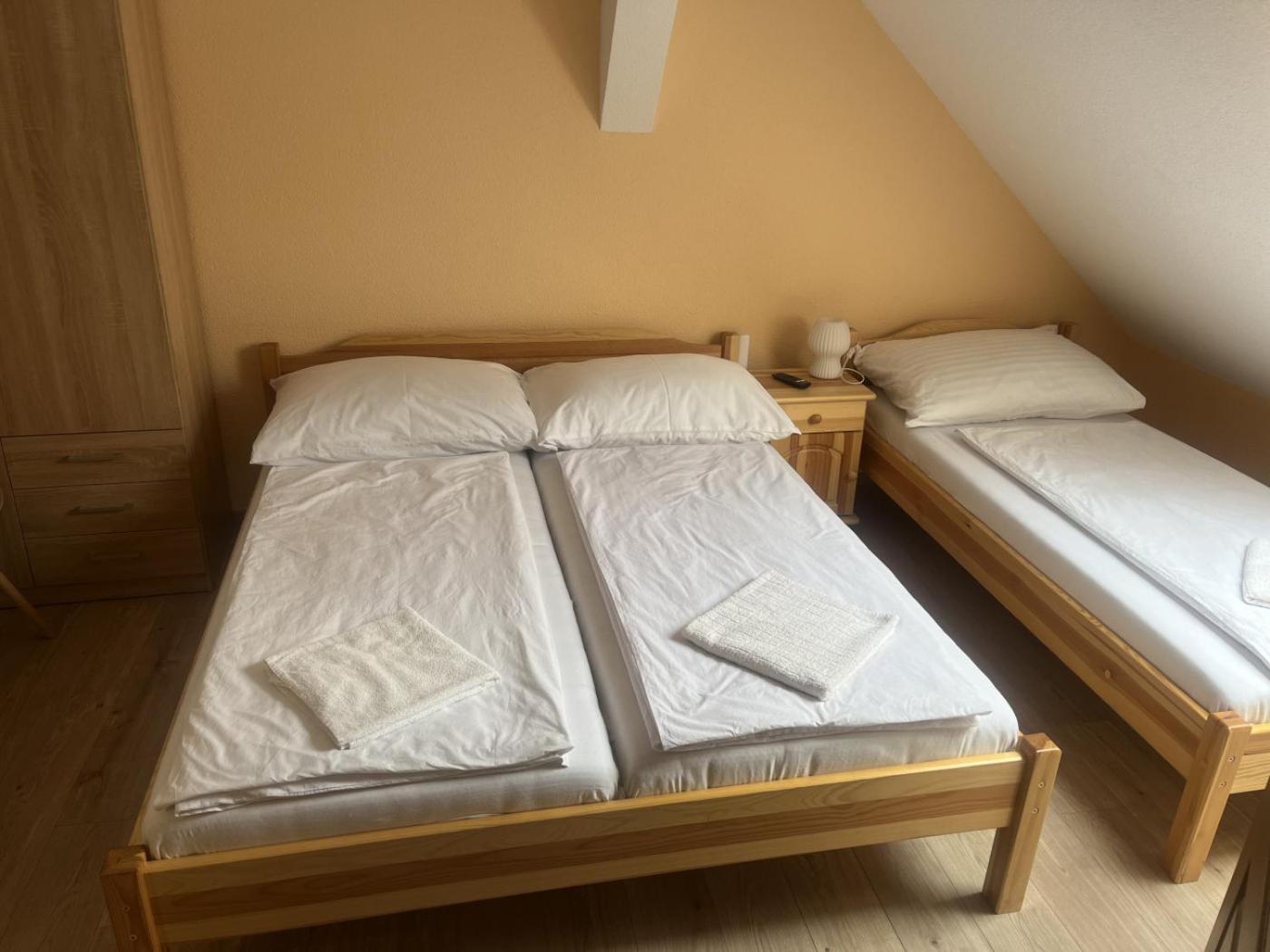 Vt6 House & Restaurant Bed & Breakfast Znojmo Luaran gambar